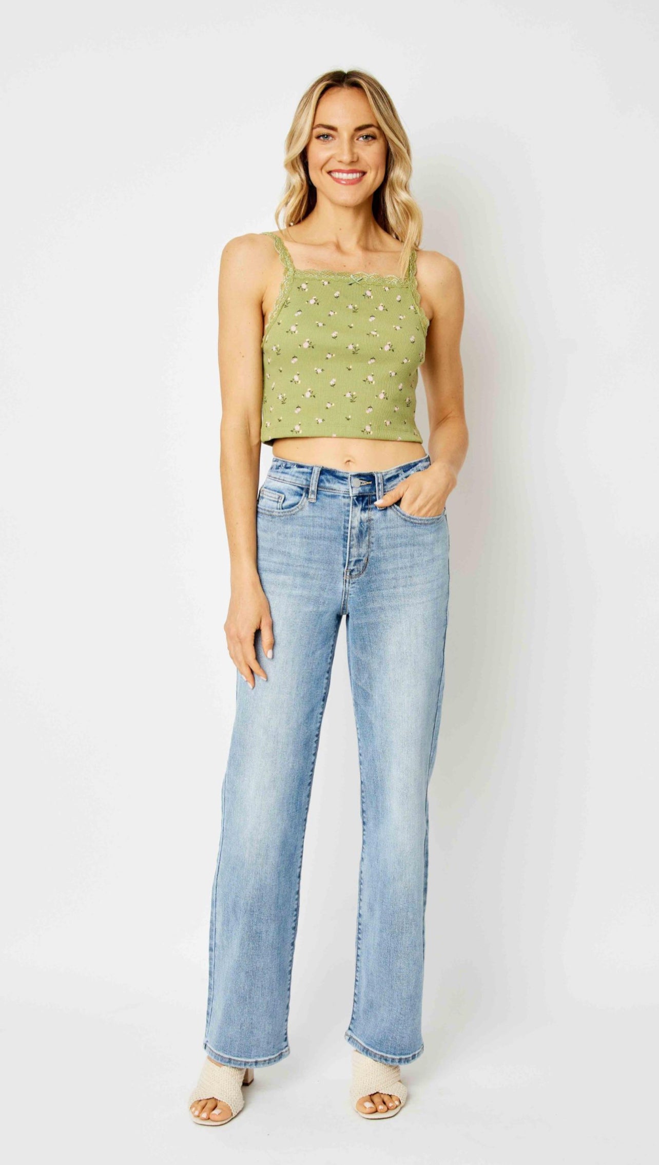 High Waist Light Straight Leg Jeans